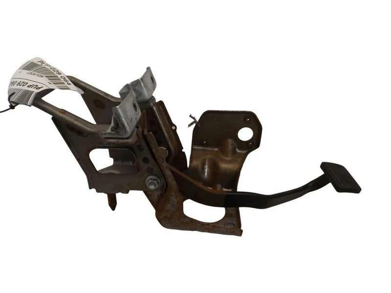 1998-2005 Oldsmobile Bravada Brake Pedal Assembly Used OEM