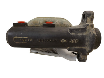 18024942 1999-2006 GMC Yukon XL 1500 6.0L Brake Master Cylinder Used 18047524 OEM