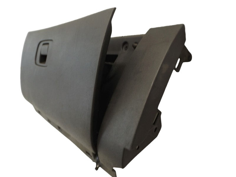 15263195 2005-2010 Pontiac G6 Glove Box Assembly Used OEM 16907949