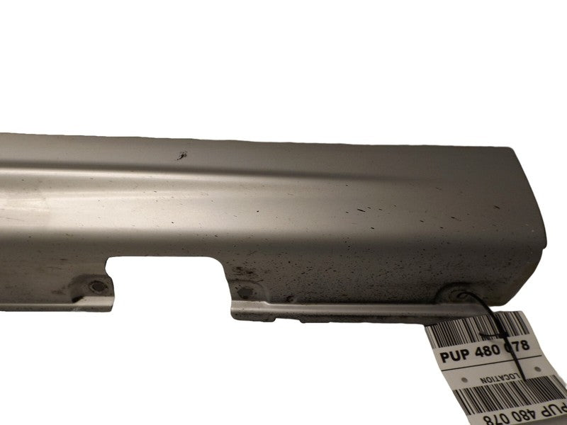 51712693225 2002-2006 BMW 325xi Passenger RH Rocker Panel Guard Used OEM 51712693225