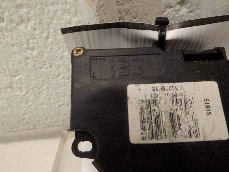 CHB553A001 1998-2005 Oldsmobile Silhouette HVAC Blend Door Actuator Used OEM CHB553A001