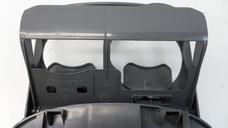DK8464326010 2002-2006 Hyundai Santa Fe Console Cup Holder Used DK8464326010 OEM