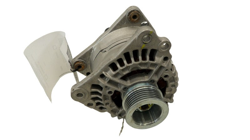028903028D 2000-2001 Volkswagen Beetle Alternator 2.0L Used 028903028D OEM