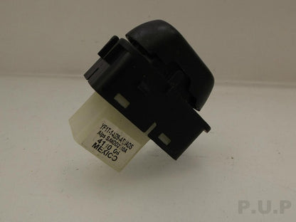 YF1Z14529ABA 2002-2005 Mercury Mountaineer Rear Door Window Switch