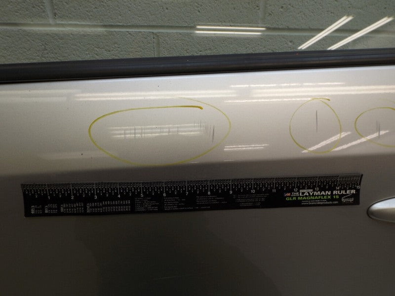 770031D010 2007-2012 Kia Rondo Drivers FL Exterior Door Assembly Used OEM 760031D010
