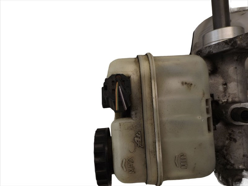 F87Z2004B 2002-2005 Ford Explorer 4.6L Brake Master Cylinder Used F87Z2004B OEM