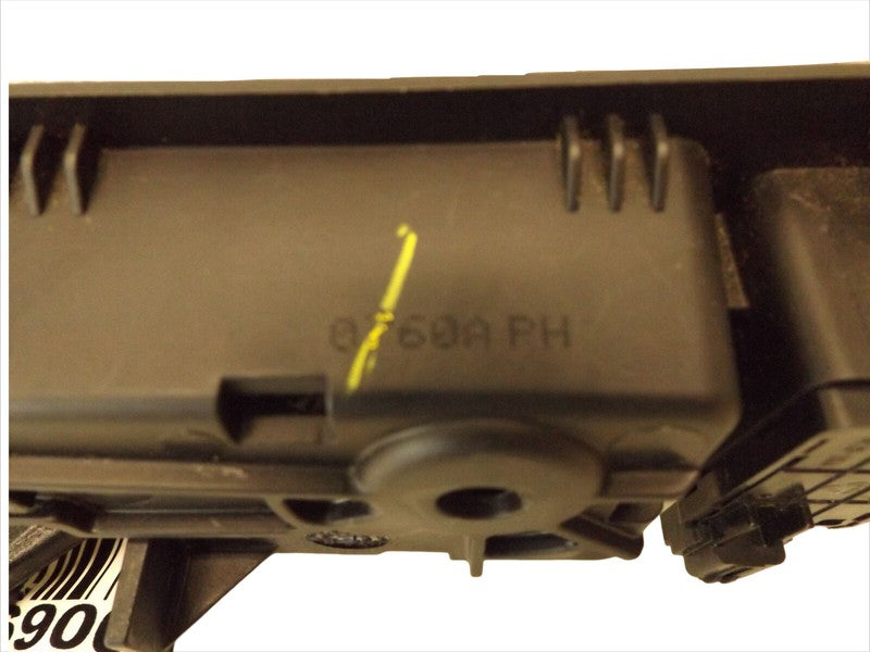 8L8Z7822600AA 2008-2012 Ford Escape Passenger FR Interior Door Handle Used 8L8Z7822600AA