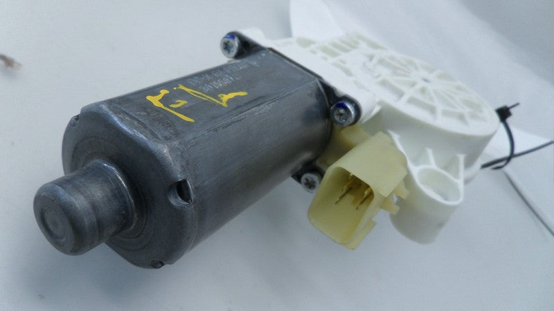 68030661AA 2008-2020 Chrysler Town Country Driver FL Window Motor Used 6 Pin 3015587 OEM