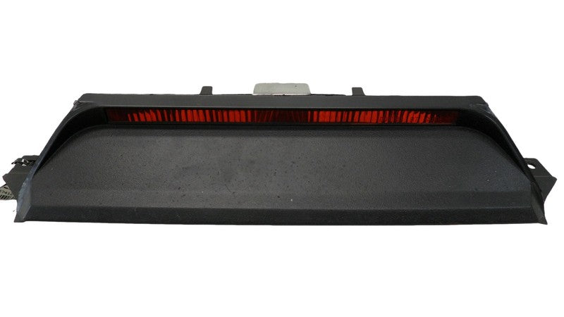 16514524 2001-2003 Buick Park Avenue Center High Mount Stop Light Used 16514524 OEM