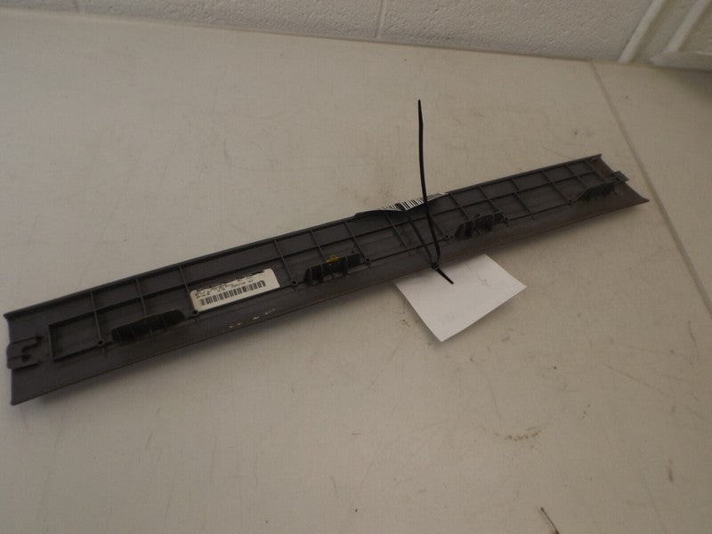 RS46BD1AC 2001-2007 Chrysler Town &amp; Country Driver LH Door Sill Trim Used OEM