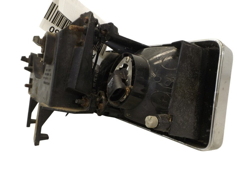 16525713 1998-2005 Chevrolet Blazer Driver FL Headlight Used OEM 16525713