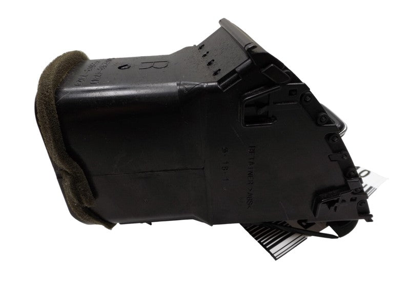 5566047020 2004-2009 Toyota Prius Right Outer Dash Air Vent Used OEM 455641-7020