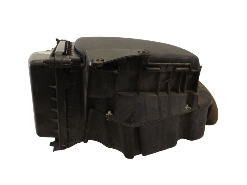 25180254 1999-05 Buick Park Avenue Air Filter and Housing Assembly 3.8L Used 25180254 OEM