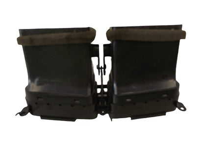 9742026500 2001-2006 Hyundai Santa Fe Front Left Dashboard Air Vent 9742026500 OEM