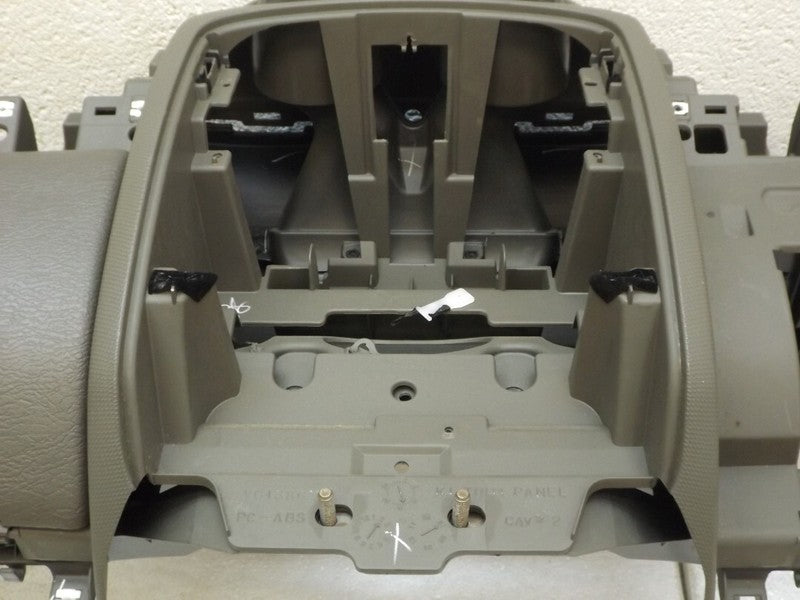 5JX85WL8AC 2002-2007 Jeep Liberty Dashboard Panel Assembly Used OEM 5JX85WL8AC