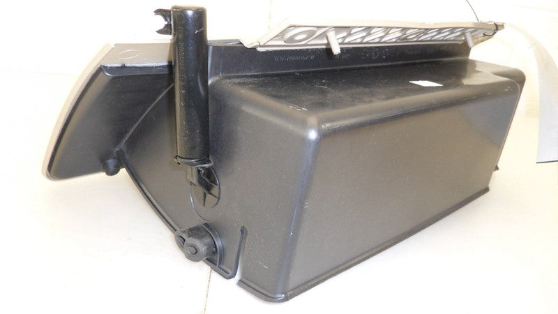 5F9X74060T10AW 2005-2007 Ford Five Hundred Front Glove Box Used 5F9X74060T10AW OEM
