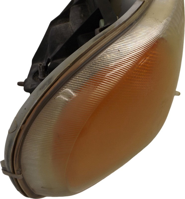 15218077 1999-2006 GMC Sierra 1500 Passenger FR Headlight Used OEM 16524542