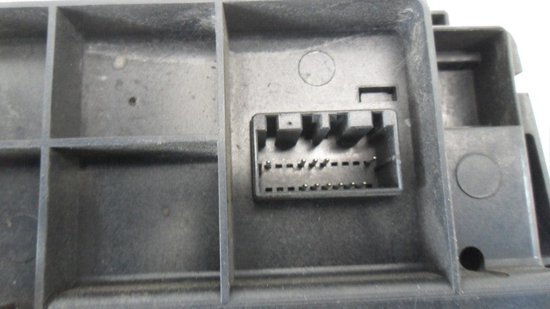 4692283AA 2008-2011 Dodge Dakota Fuse Box Engine Bay Used 4692283AA OEM