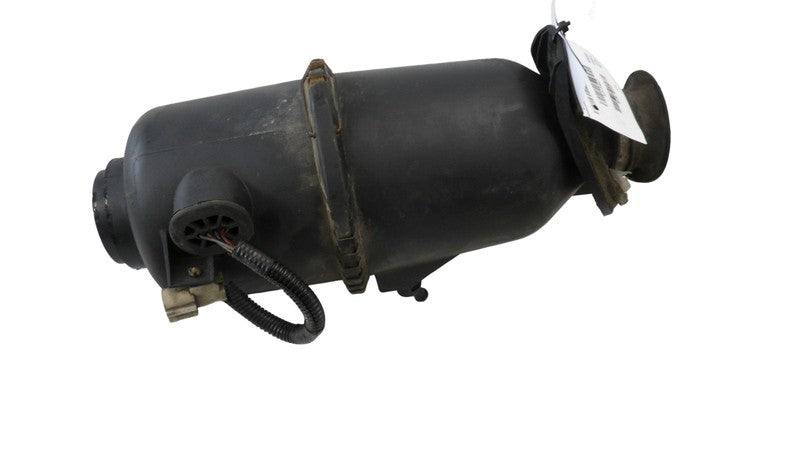 F57X9W526 1995-1996 Mazda B3000 Air Filter Housing 3.0L Used F57X9W526 OEM