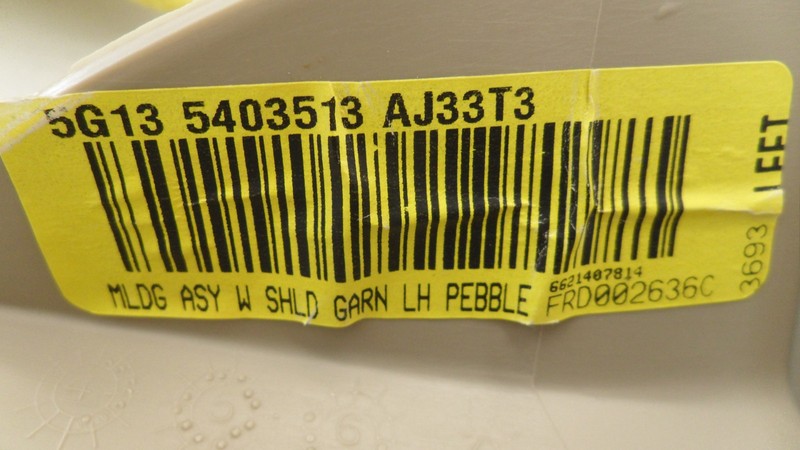 5G135403513AJ 2005-2007 Ford Five Hundred FL Body A-Pillar Trim Panel Used 5G135403513AJ OEM