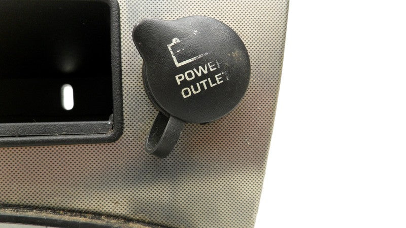 X35008106TJ 2005-2007 Jeep Grand Cherokee HVAC Heater Control Switch Bezel X35008106TJ OEM