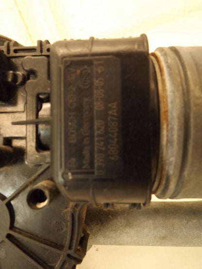 05303714 2008-2010 Dodge Avenger Windshield Wiper Motor &amp; Trans Used 68003830AA 