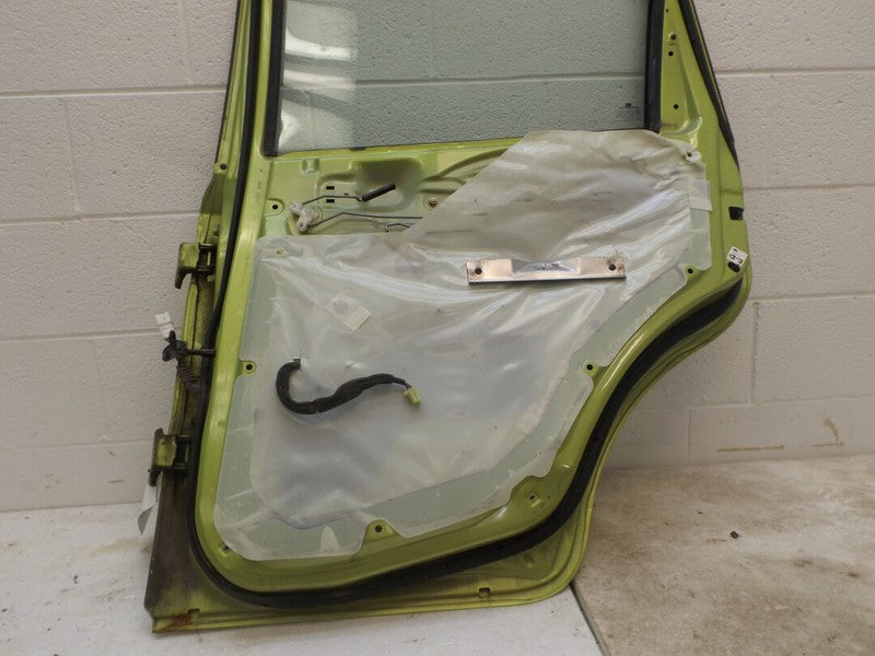 96942266 2004-2008 Chevrolet Aveo Passenger Rear RR Exterior Door Assembly Used OEM