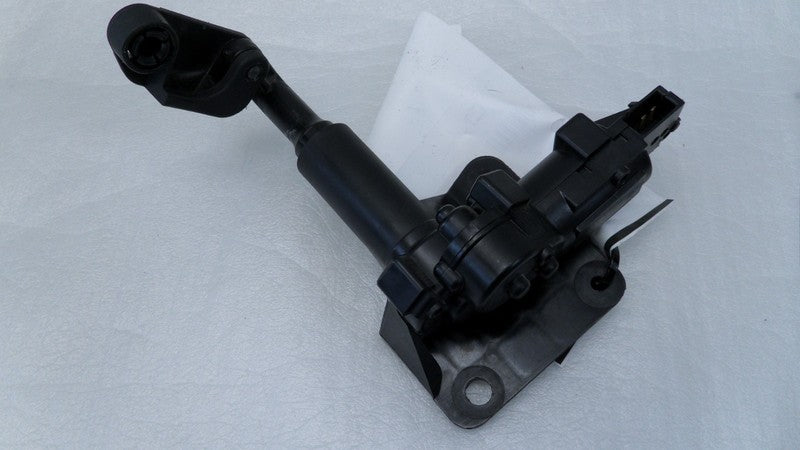 04717606AC 2011-13 Chrysler Town &amp; Country FR Quarter Window Motor Used 04717606AC OEM