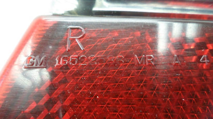 16523578 1999-2004 Buick Park Avenue Right Rear Tail Light Assembly Used 16523578 