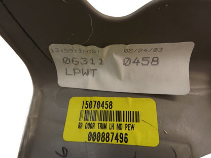15177090 1998-2005 Oldsmobile Bravada Driver LH Door Sill Trim Used OEM 15070458