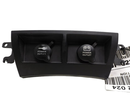 YM891DVAA 2004-2008 Chrysler Pacifica Dual Power Port Assembly Used OEM 0UP49TRMAB