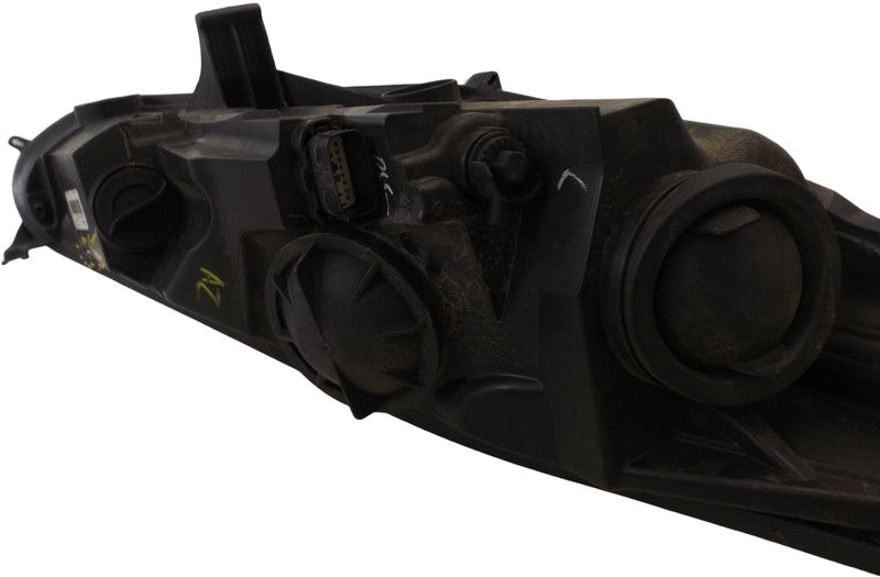 D2BZ13008J 2011-2019 Ford Fiesta Driver FL Headlight Used OEM D2BB13W030