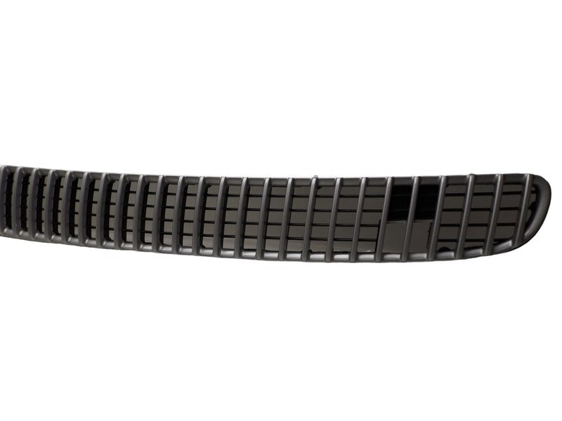 51138204860 2002-2006 BMW 325xi Front Grille Used OEM 51138204860 
