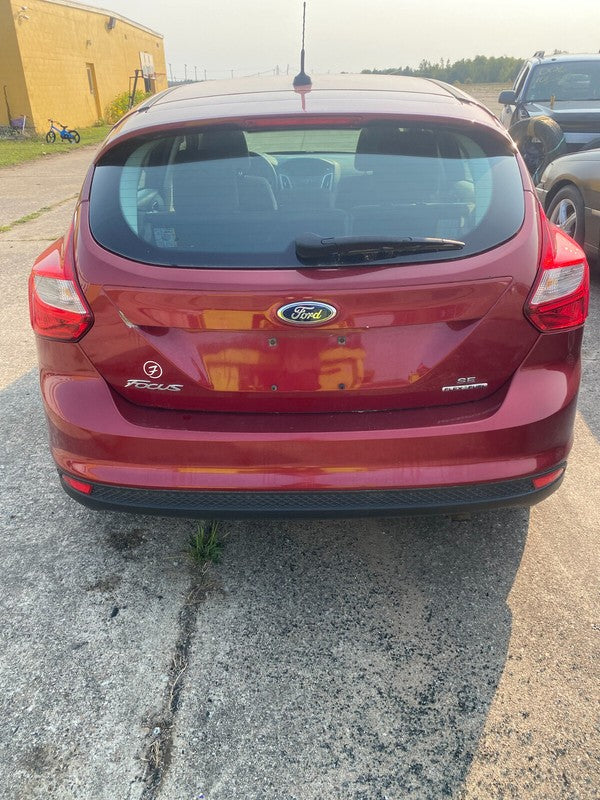 FD99191AQ 2012-2014 Ford Focus Front Bumper Cover Support Rail Used CP9Z17C897A OEM