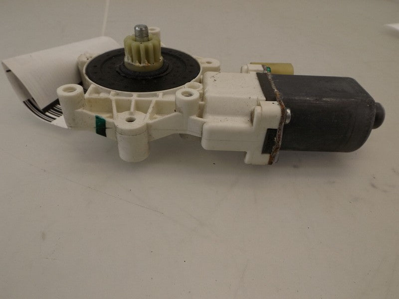 19180071 2006-2011 Chevrolet Impala Driver Rear Left Window Motor Used OEM 0130822260