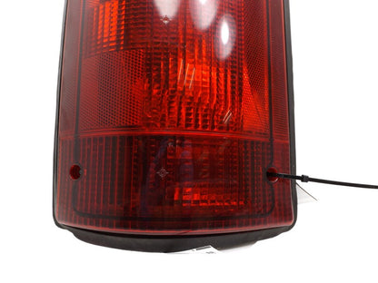 5C2Z13404AA 1997-2008 Ford E-250 Passenger Rear RR Tail Light Assembly Used OEM F7UB13440AA