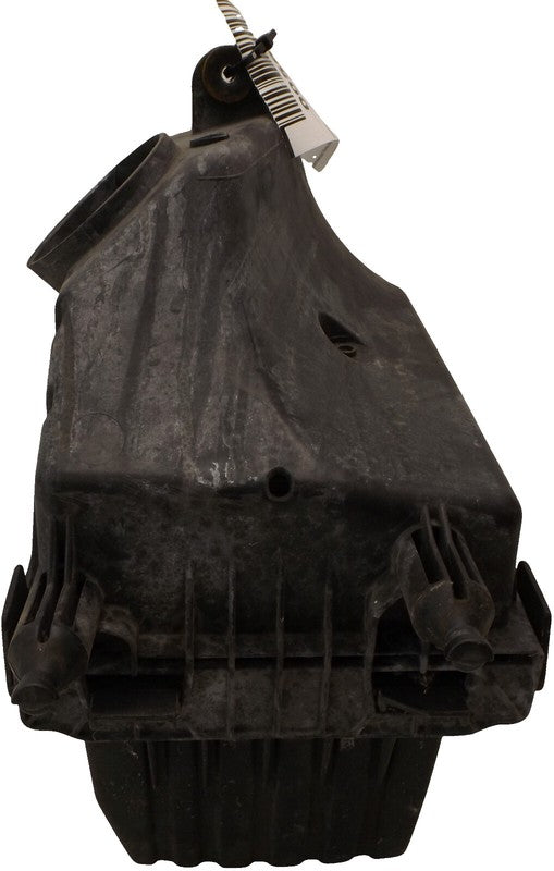 5L8Z9600AA 2005-2007 Ford Escape Air Filter  Housing Assembly Used OEM 5L8Z9600AA