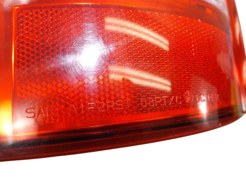 05113200AB 2008-2010 Chrysler Town &amp; Country RR Tail Light Assembly Used 5182535AF OEM