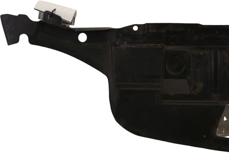 22640207 1995-2005 Chevrolet Cavalier Radiator Support Air Deflector Used OEM 16531592