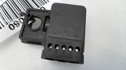 F87B13480AB 1999-2010 Lincoln Town Car Brake Light Switch Used F87B13480AB OEM
