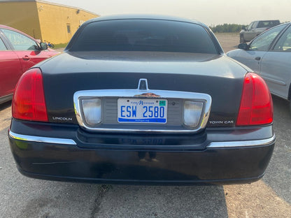 6W1Z5464417CB 2004-2011 Lincoln Towncar Front Right Seat Assembly Leather, Electric, w/o mem 