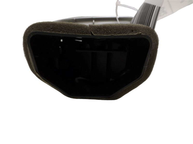 25984539 2010-2017 Chevrolet Equinox Passenger RH Dash Air Vent Used OEM 20862308