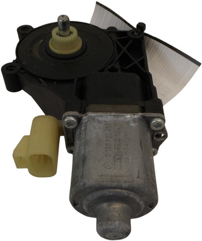 20838924 2010-2017 Chevrolet Equinox Driver Front Left Window Motor Used OEM 0130822465