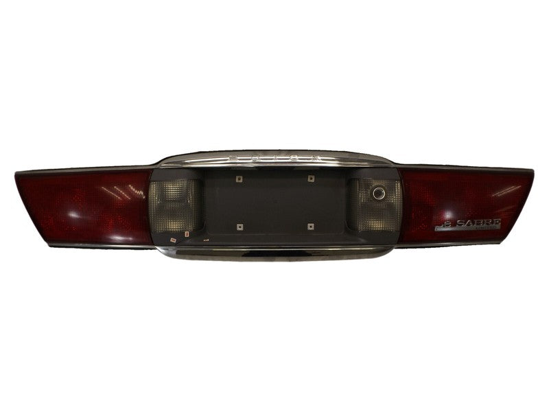 16525084 2000-2005 Buick Lesabre Rear Center Tail Light License Plate Assembly Used OEM