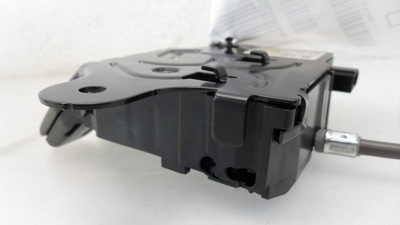 13501988 2012-2017 Buick Verano Rear Deck Lid Latch Used 13501988 OEM