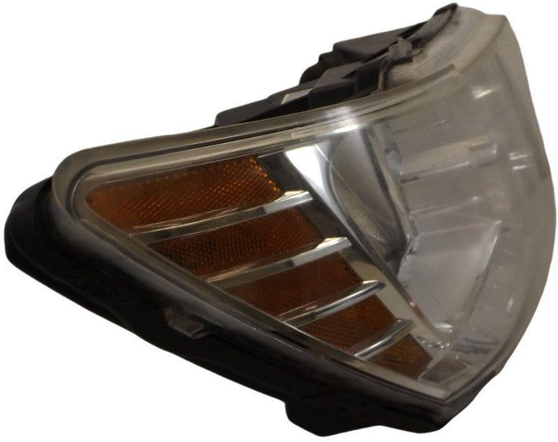 5116288AD 2009-2010 Dodge Journey Passenger FR Headlight Used OEM P05116288AB