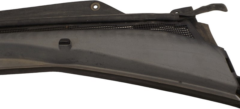84057212 2010-2017 Chevrolet Equinox Windshield Wiper Cowl Cover Used OEM 20864530