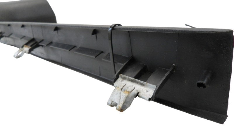 F8VB5402348 2003-2011 Lincoln Town Car Passenger FR Kick Panel Trim Used 3W1Z5402344AAA OEM
