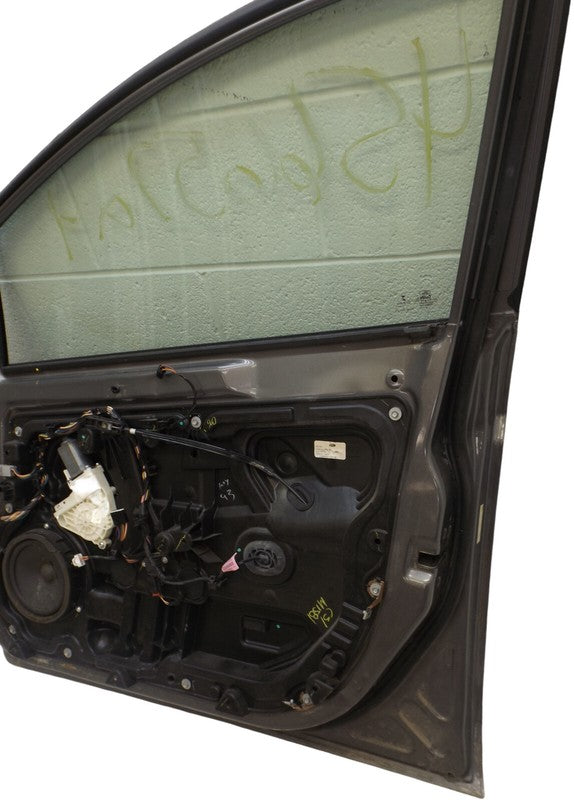 D2BZ5420124B 2011-2019 Ford Fiesta Passenger FR Exterior Door Assembly Used OEM D2BZ5420124B