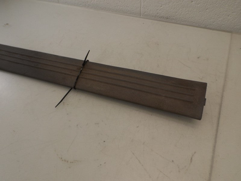 RS46BD1AC 2001-2007 Chrysler Town &amp; Country Driver LH Door Sill Trim Used OEM